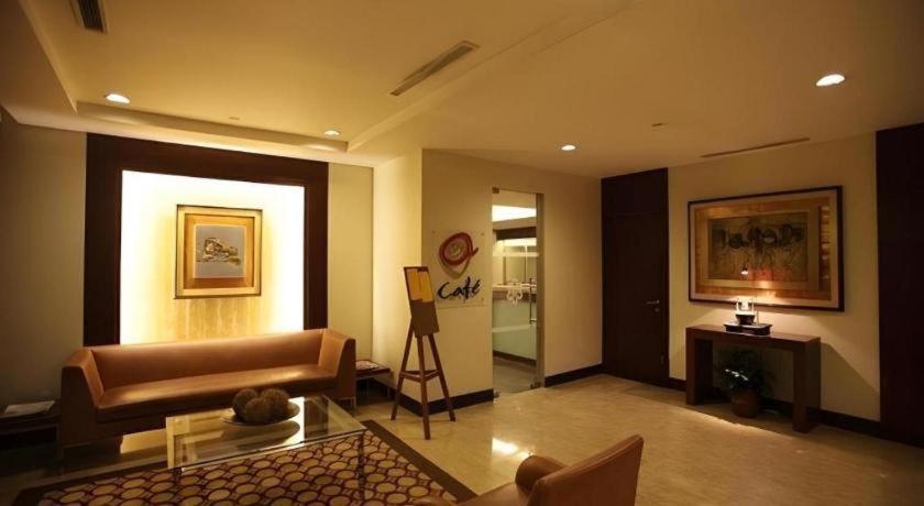 Amorsolo Mansion Hotel Manila Kültér fotó